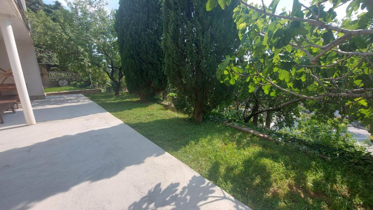 Corina & Franco Daire Senj  Dış mekan fotoğraf