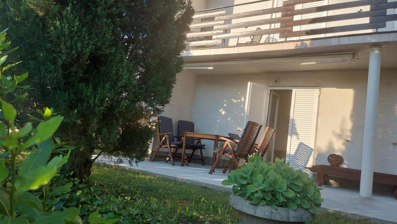 Corina & Franco Daire Senj  Dış mekan fotoğraf